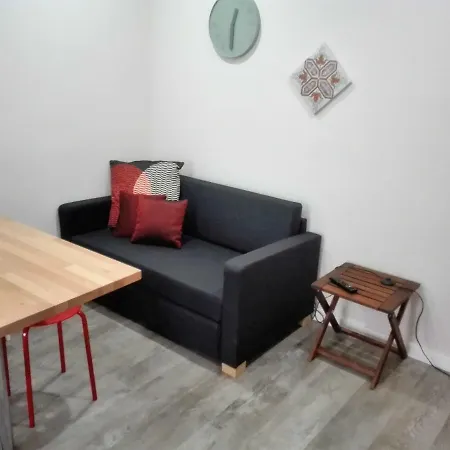 Lisbon 8 * 코스타 다 카파리카