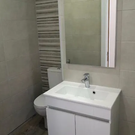 아파트 Lisbon 8 코스타 다 카파리카